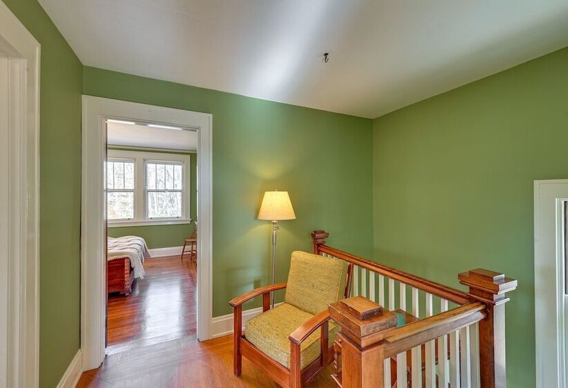 10 Mi To Downtown Cincinnati: Home W/ Fire Pit!