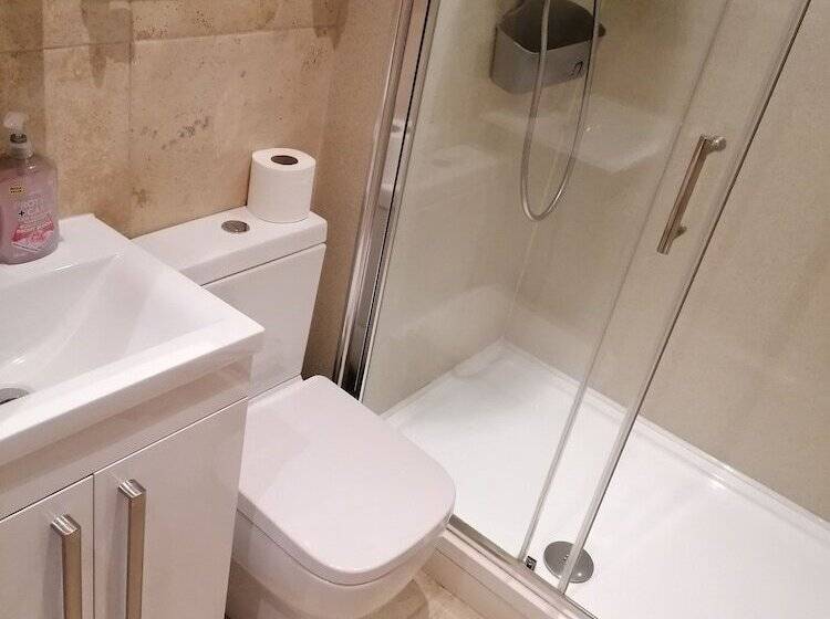 Пансион 92 Seaford Street