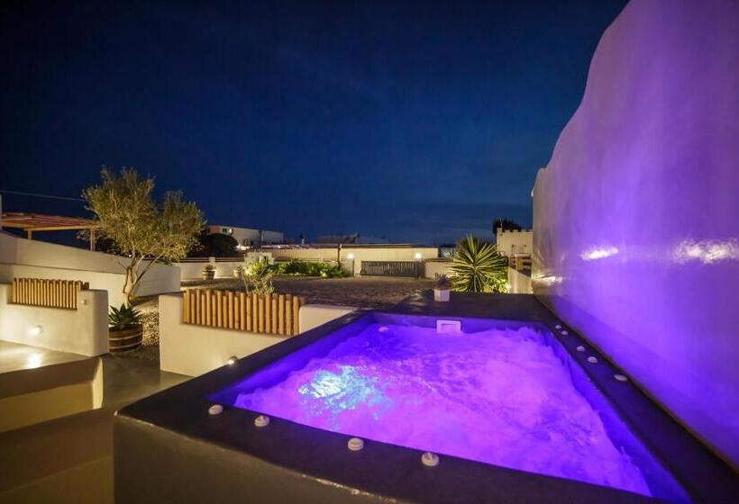 פנסיון Athiri Luxury Suites