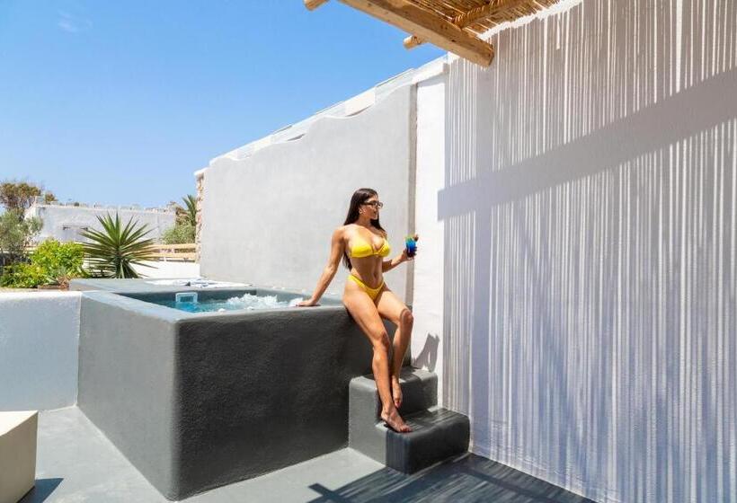 פנסיון Athiri Luxury Suites