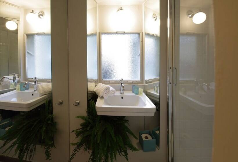 پانسیون Corsini Tintori