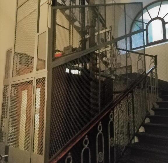 پانسیون Corsini Tintori