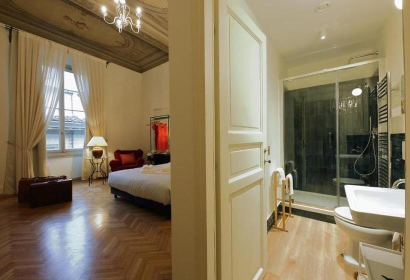 پانسیون Corsini Tintori