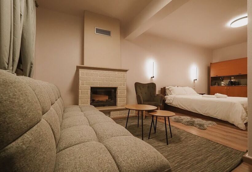 膳宿费 Elati Leisure  Suites & Apartments