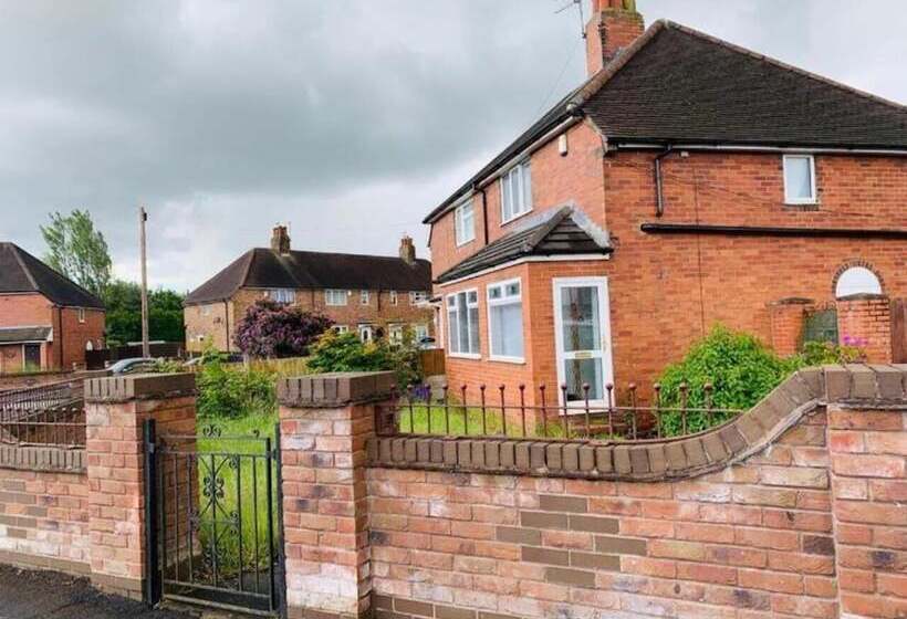 Пансион Holiday Plus New Castle