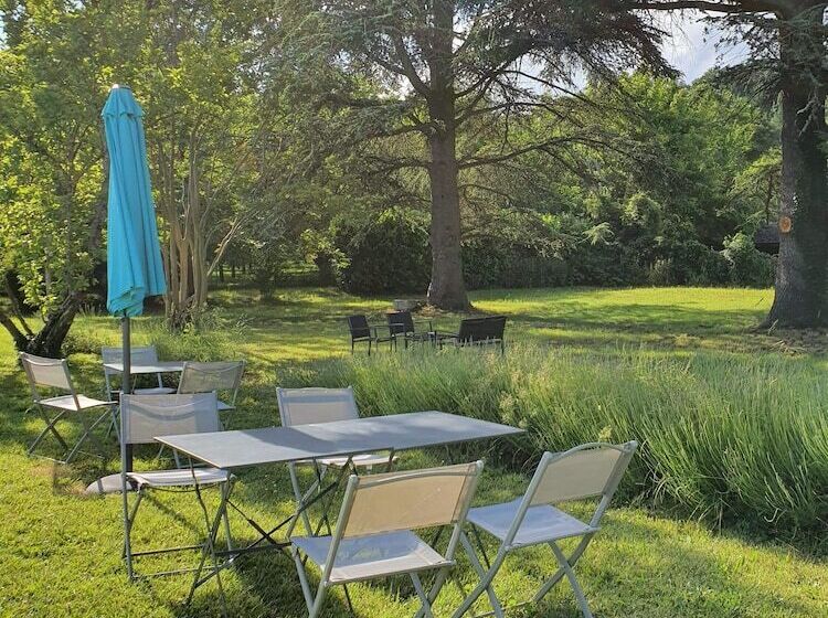 膳宿费 Le Cèdre Bleu