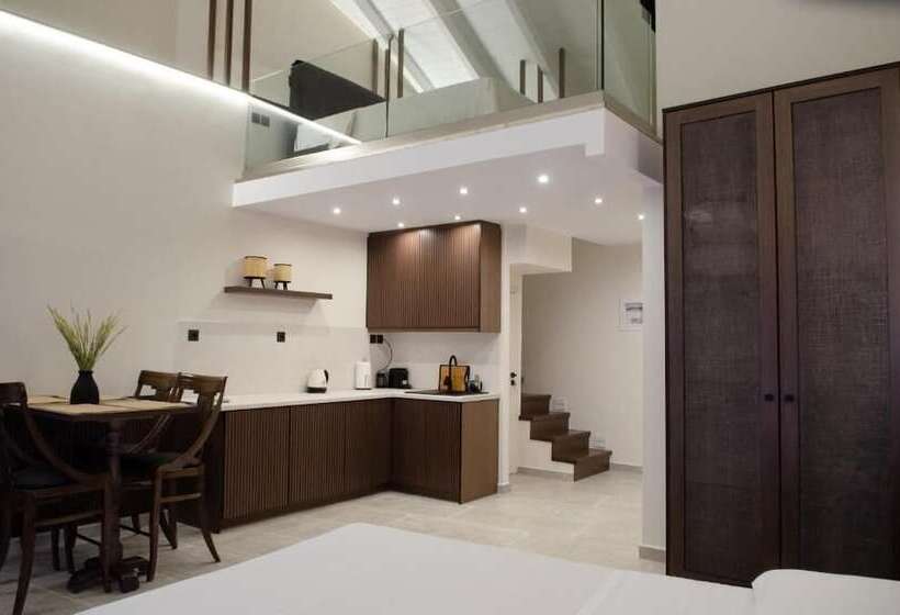 פנסיון Leone Suites