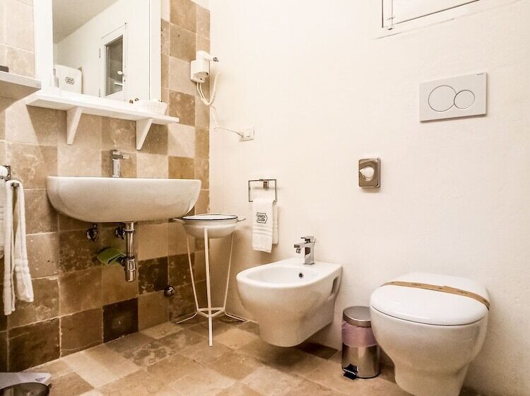 بنسيون Masseria Scaledda