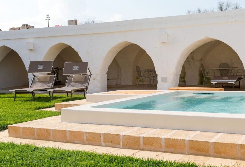 بنسيون Masseria Scaledda