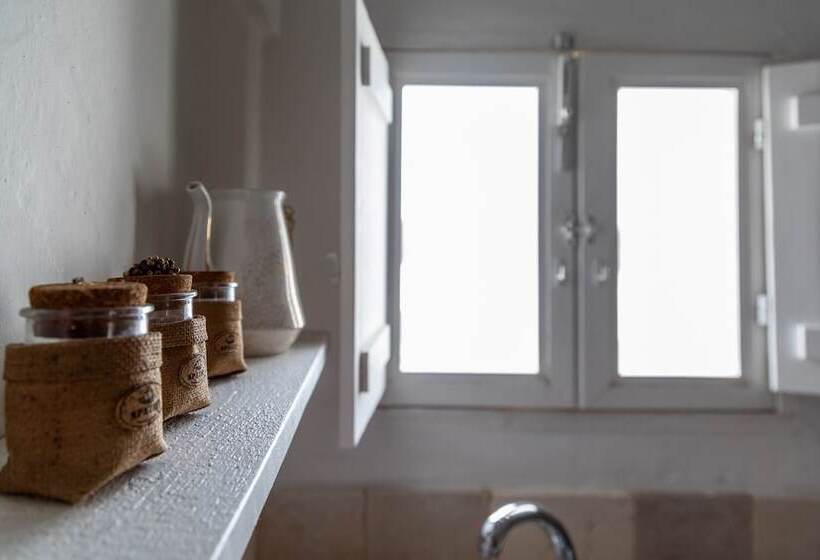 بنسيون Masseria Scaledda