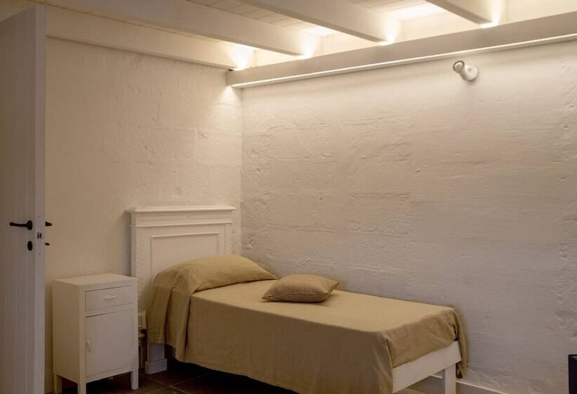 بنسيون Masseria Scaledda