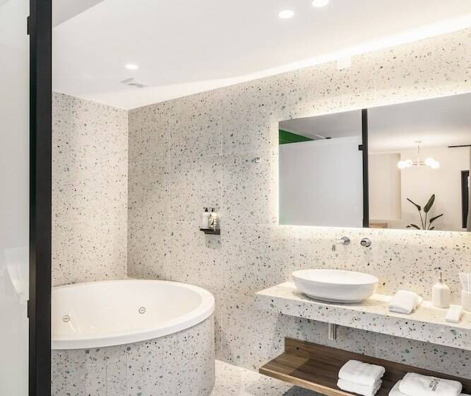 פנסיון Princess Of Axos Luxury Suites