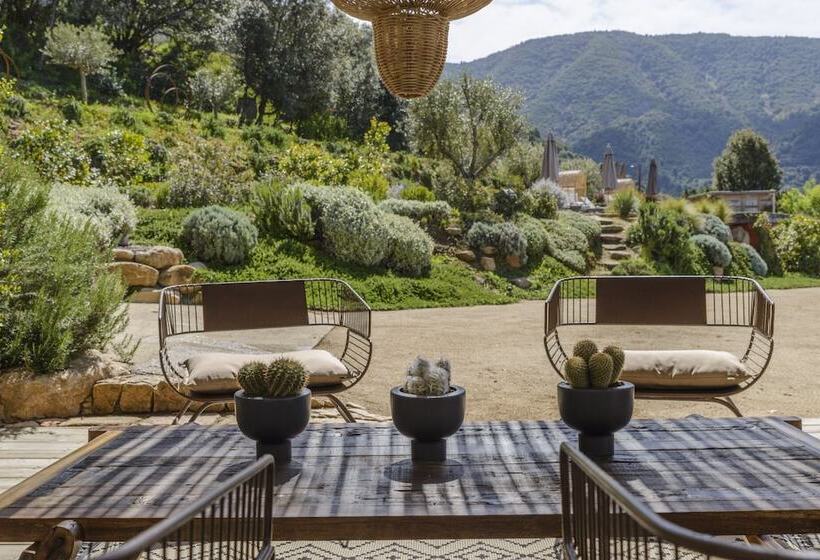 膳宿费 Terre De Maquis