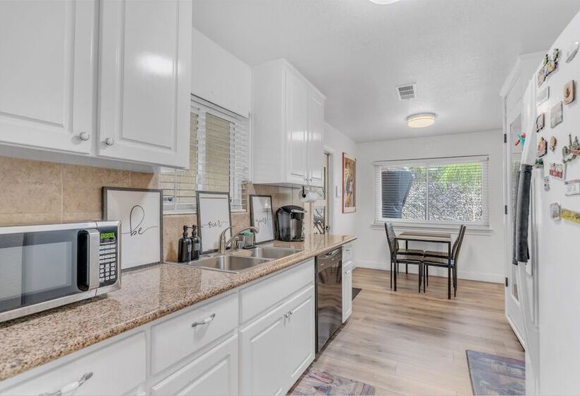 ペンション Tropical Paradise