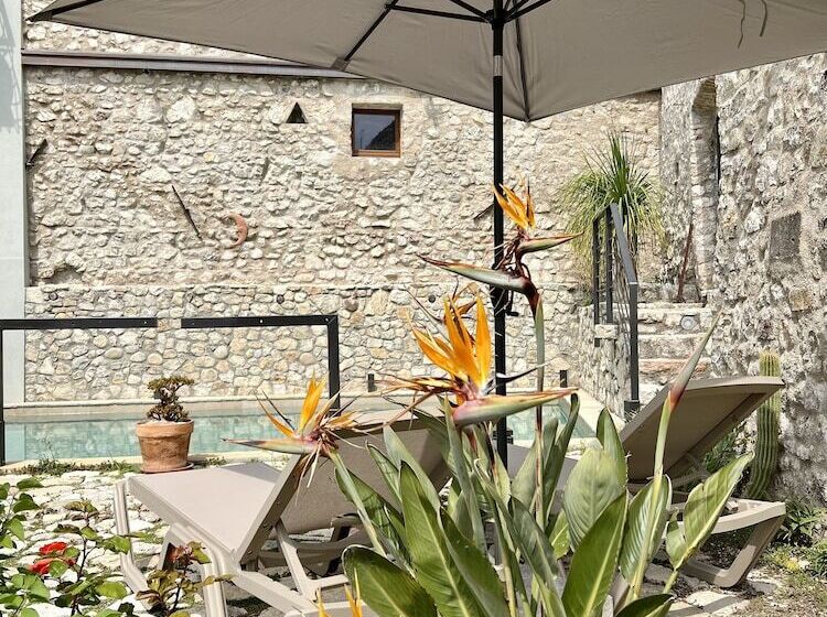 بنسيون Villa Del Lis