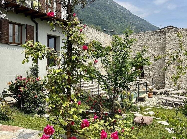 بنسيون Villa Del Lis