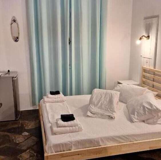 بنسيون Vougli View