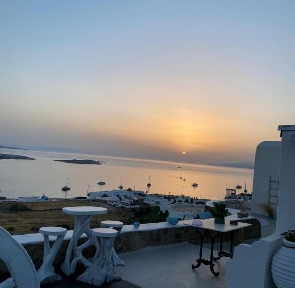 بنسيون Vougli View