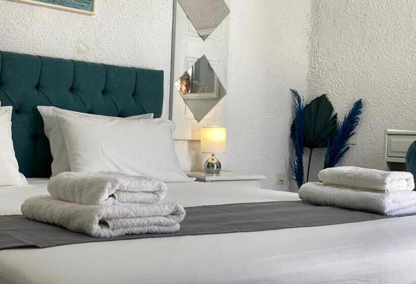 بنسيون Vougli View