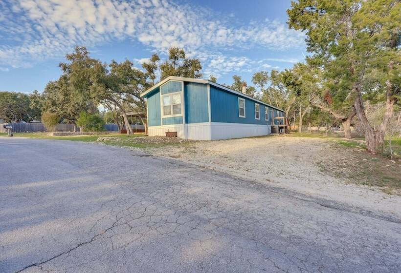 Pet Friendly Canyon Lake Home ~ 3 Mi To Water!