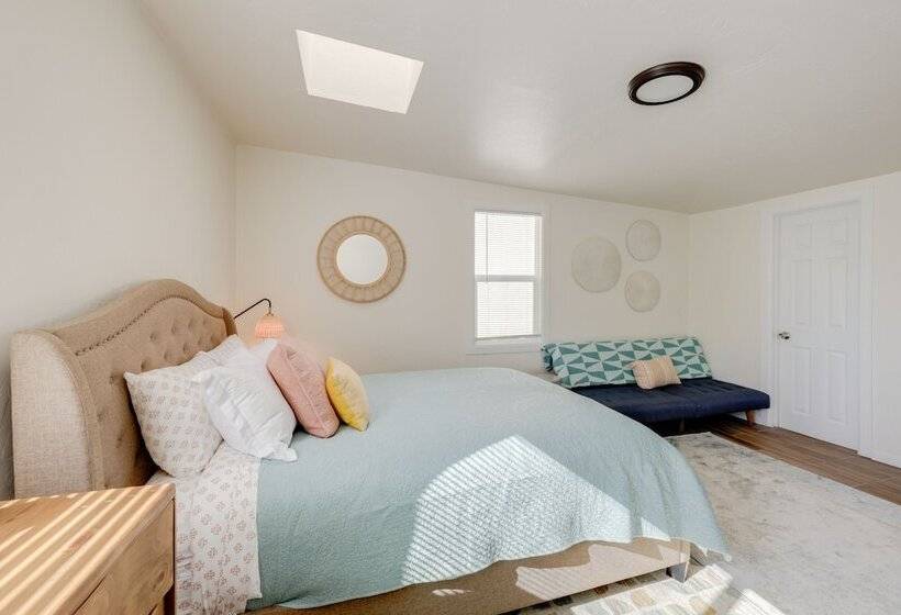 Pet Friendly Cayucos Home: Walk To Public Beach!