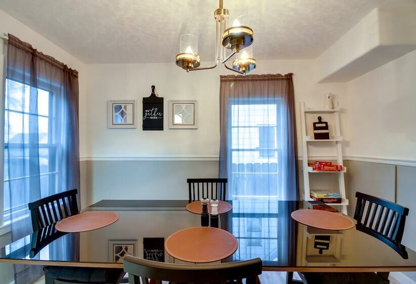 Pet Friendly Cottage: 8 Mi To Paul Bunyan Land!