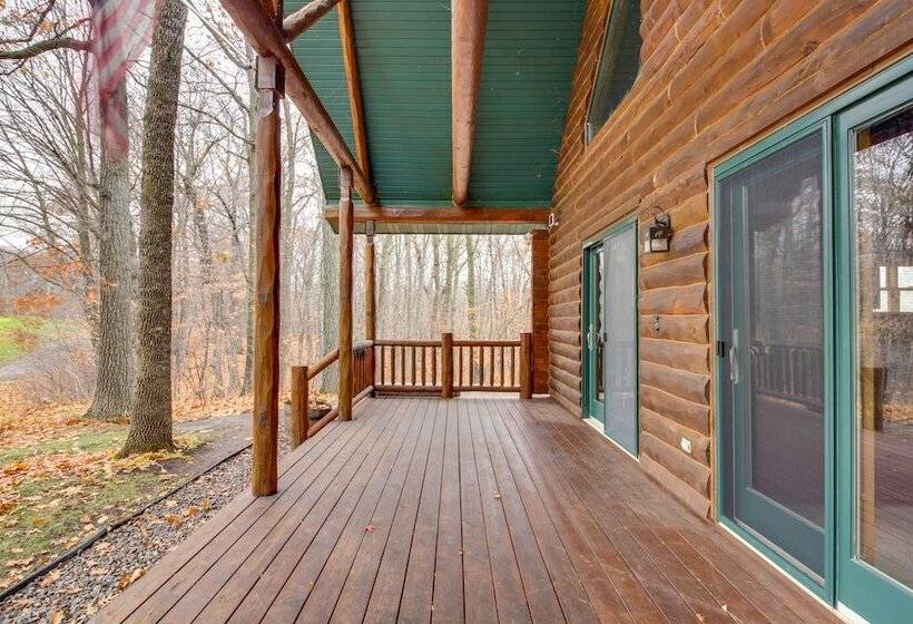 Pet Friendly Garrison Retreat W/ Gas Fireplace!