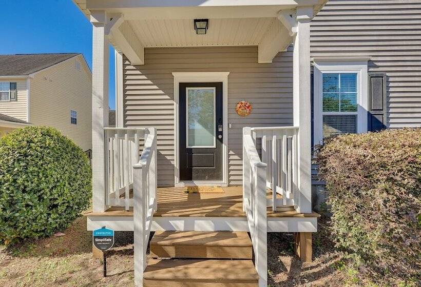Pet Friendly Wilmington Home   2 Mi To Riverwalk