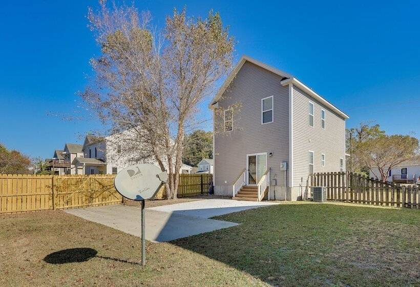 Pet Friendly Wilmington Home   2 Mi To Riverwalk