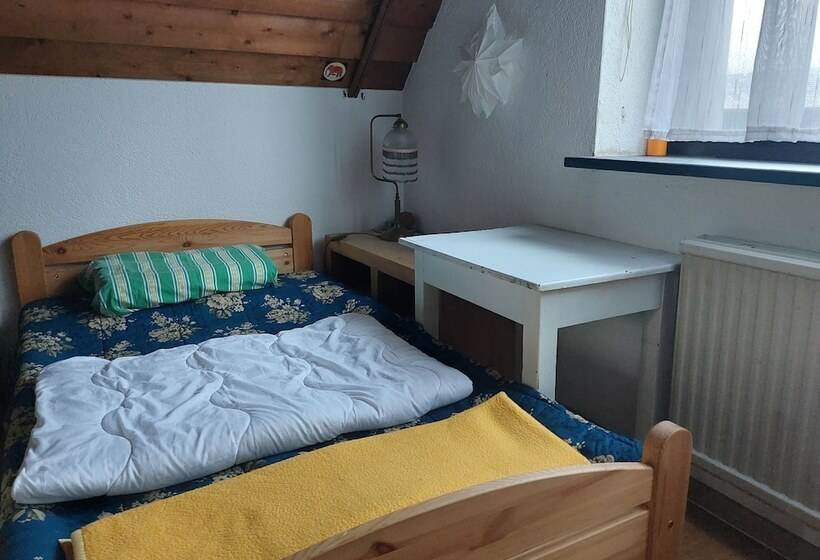 Private Room In Country House, Erkelenz
