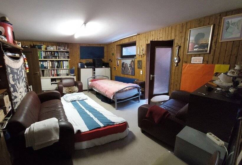 Private Room In Country House, Erkelenz