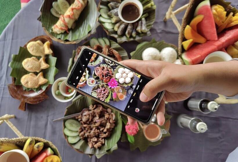 Punta Isla Lake Resort