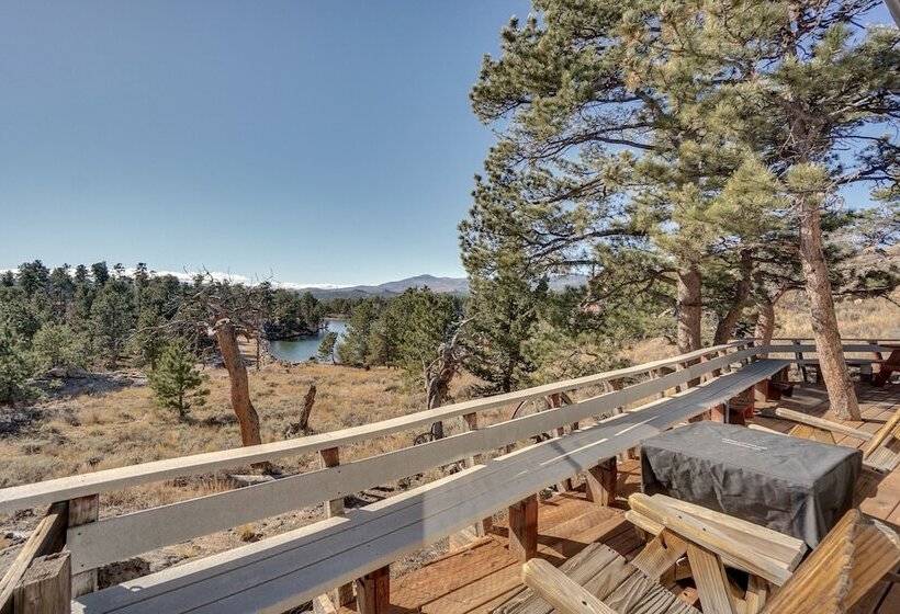 Red Feather Lakes Cabin W/ Deck & Views!