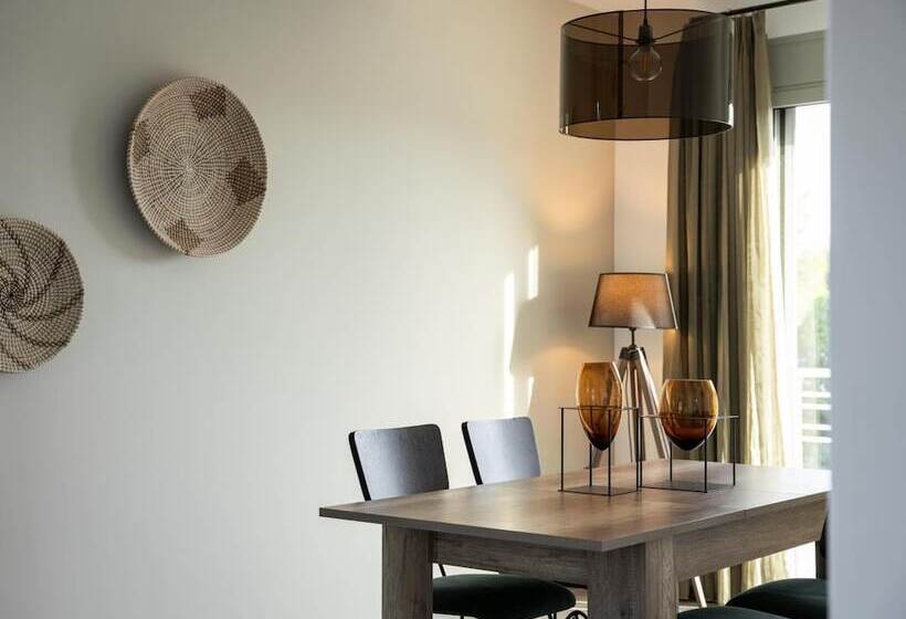 إقامة Cavos Boutique Homes