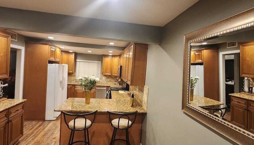 דירת נופש Elias Generation