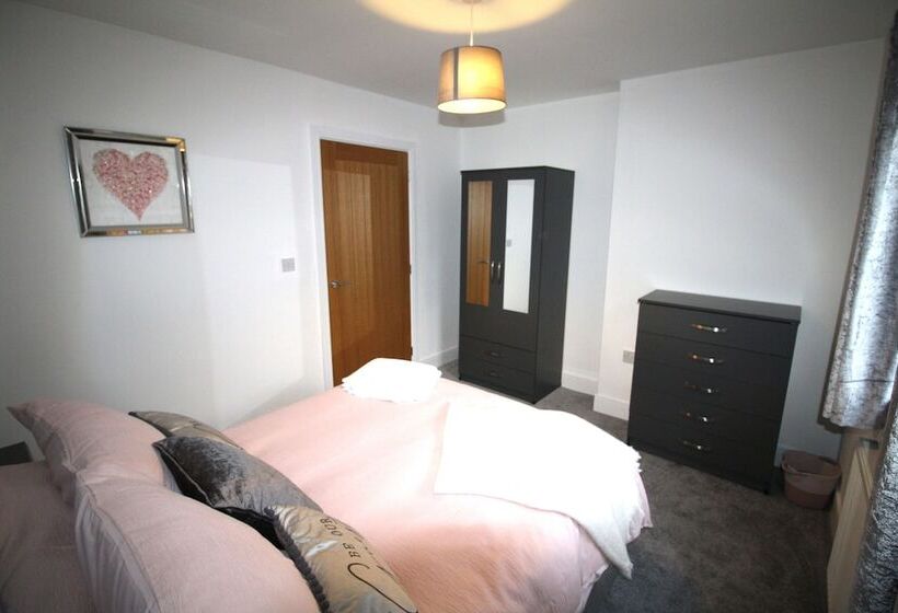 اقامتگاه New Build 2 Bed Bungalow Large Enclosed Garden