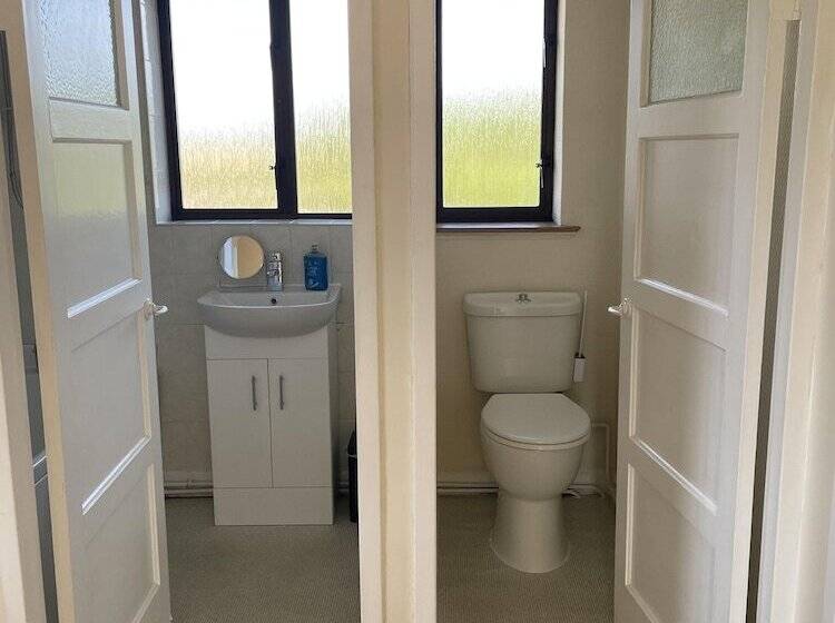 Резиденция Stunning 3 Bed House In Newmarket