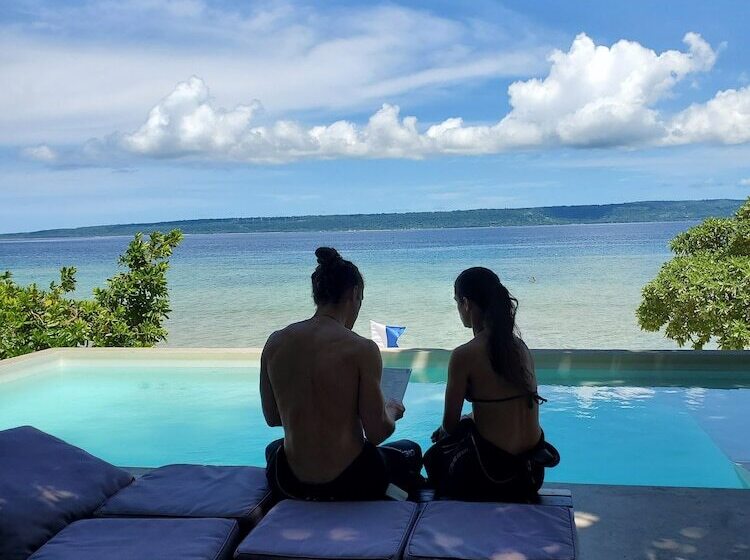 استراحتگاه South Pacific Memories