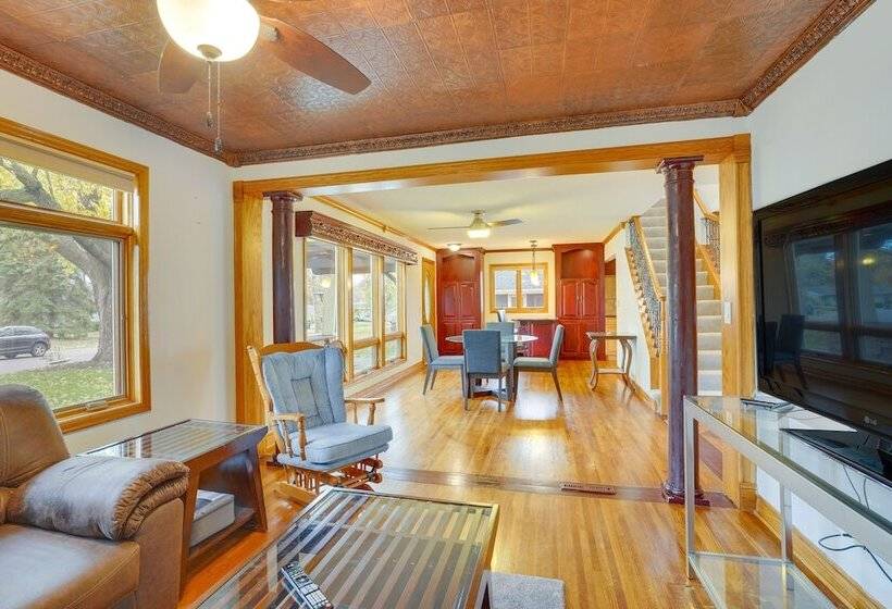 Richfield Home ~ 10 Mi To Central Minneapolis!