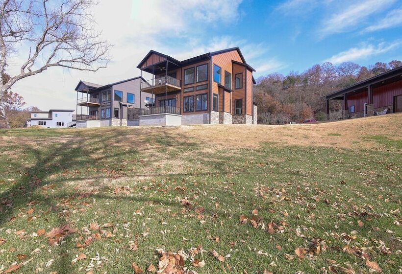 Riverfront Cotter Home: Close To Trout Fishing!