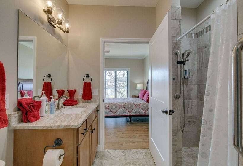 Riverfront Cotter Home: Close To Trout Fishing!