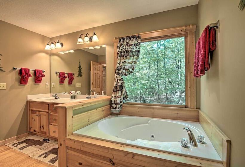 Secluded Ellijay Resort Cabin, 7 Mi To Dtwn!