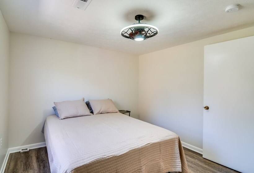 Secluded Jamestown Home ~ 5 Mi To Lake Cumberland!