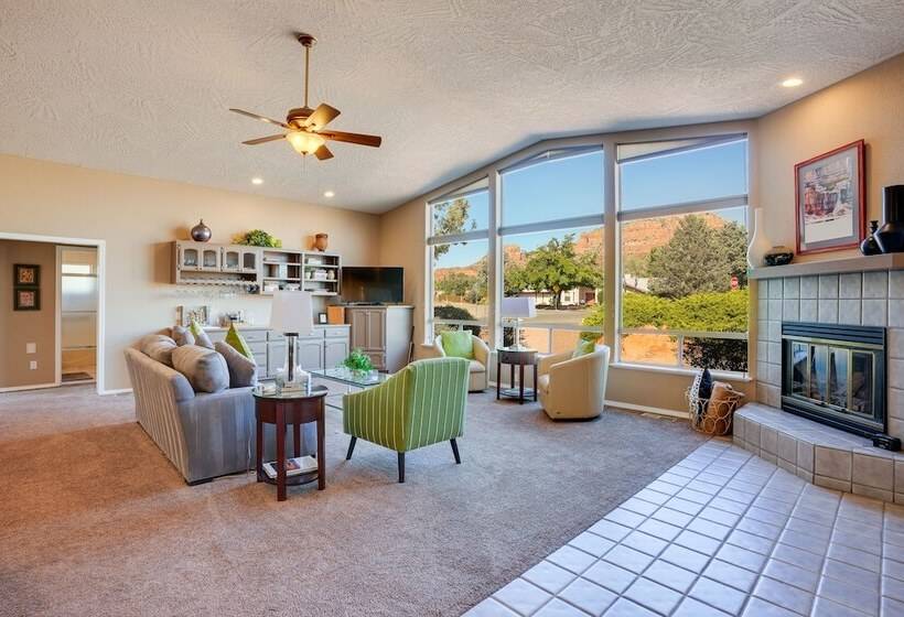 Luxury Sedona Retreat W/ Breathtaking Views