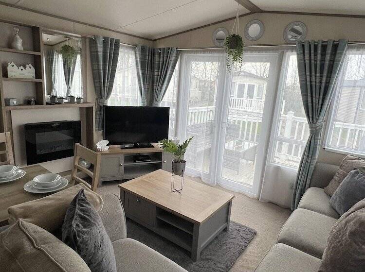 Sun Sea And Sand At Whitley Bay