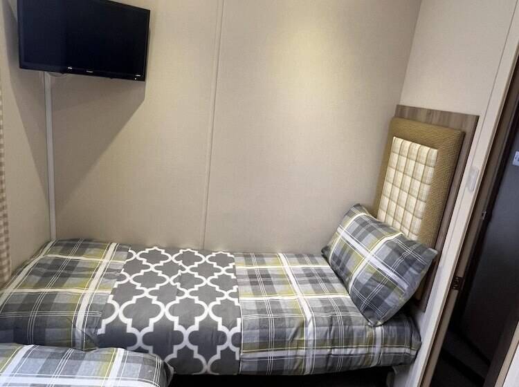 Sun Sea And Sand At Whitley Bay