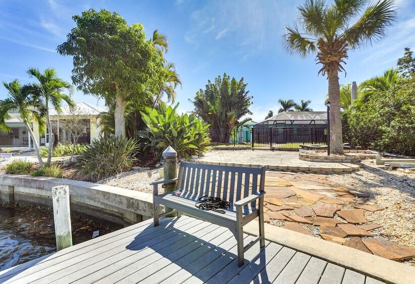 Port Charlotte Home W/ Private Dock & Pool!