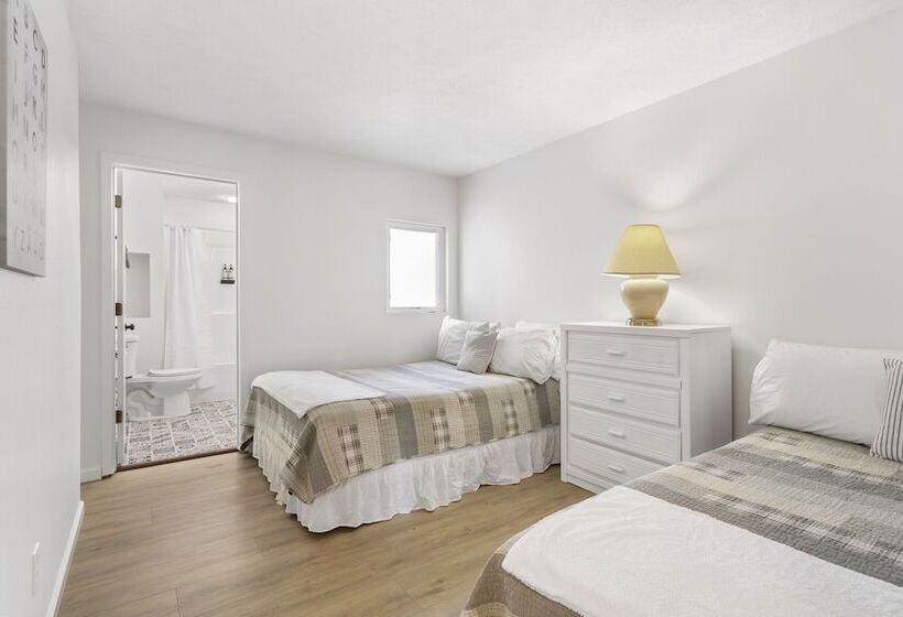 Tranquil Woods Retreat Branson