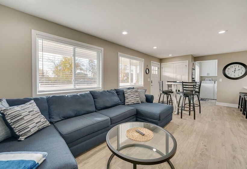 Cozy Algonac Home W/ Grill: Walk To St Clair River