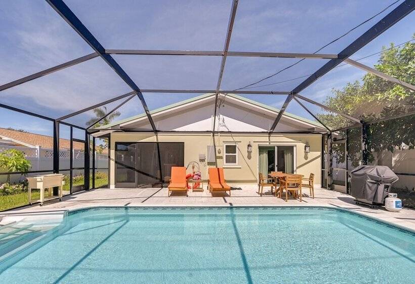 Updated Naples Retreat W/ Private Pool & Patio!